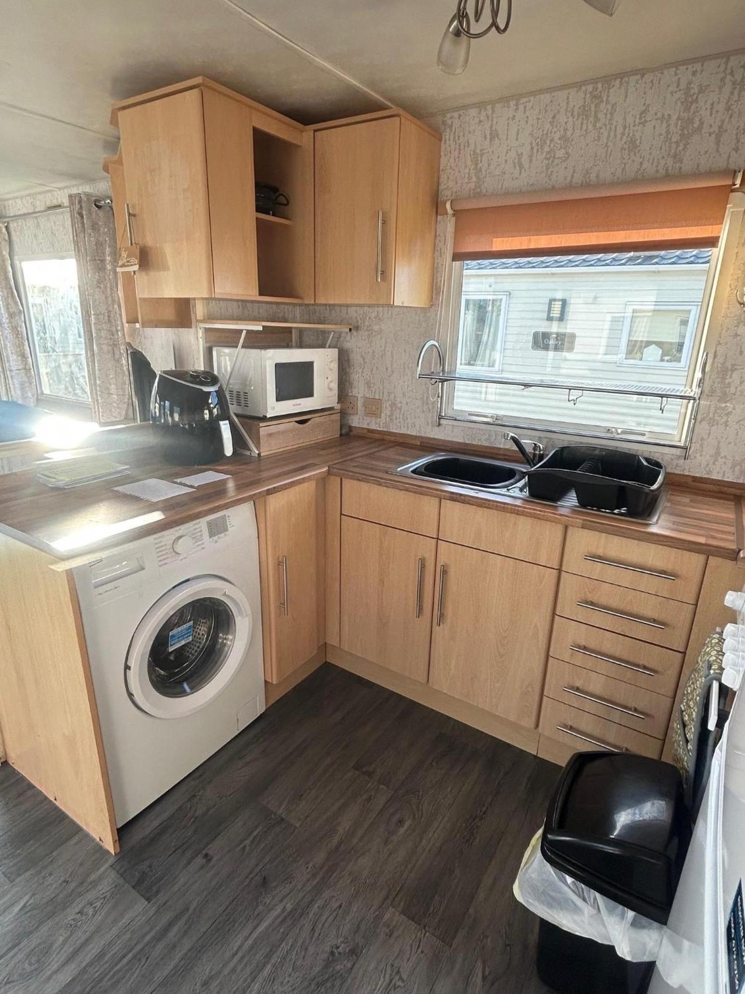 6 Berth Caravan For Hire By The Beach In Heacham, Norfolk Ref 21038C Dış mekan fotoğraf